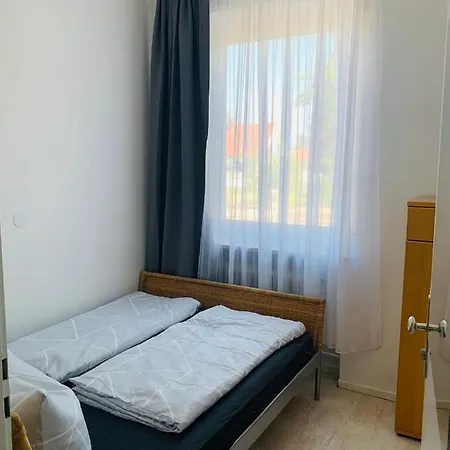 Grossartige 3 Zimmer Ferienwohnung Mit Kamin Und Garten Fuer 1-6 Personen Kaufbeuren Extérieur photo
