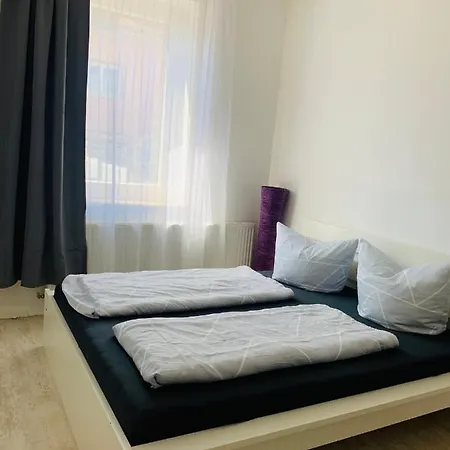 Grossartige 3 Zimmer Ferienwohnung Mit Kamin Und Garten Fuer 1-6 Personen Kaufbeuren Extérieur photo