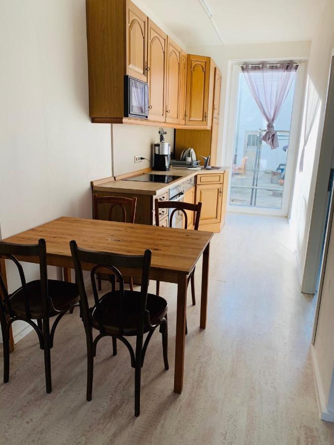 Grossartige 3 Mit Kamin Und Garten Fuer 1-6 Personen Kaufbeuren