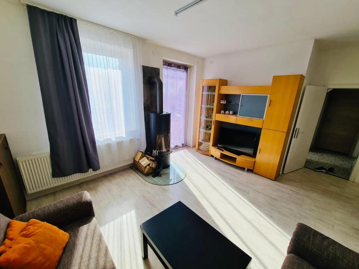 Großartige 3 Mit Kamin Und Garten Für 1-6 Personen Apartamento